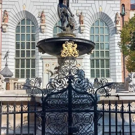 Przytulny Z Parkingiem 아파트 *