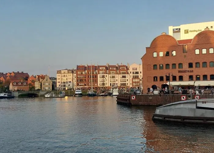 Przytulny Z Parkingiem